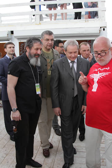 Четырехлетнее правление Виктора Басаргина серьезно изменило социально-экономический и политический ландшафт в регионе. Особенно заметно это сказалось на культурной политике. Режим благоприятствования в отношении современного искусства, введенный при Олеге Чиркунове, был свернут. Вскоре с поста директора музея PERMM был уволен Марат Гельман (внесен Росфинмониторингом в список экстремистов и террористов, признан иноагентом). Министром культуры был назначен депутат гордумы Игорь Гладнев, который тяготел к традиционной культуре и имел взгляды ультра-патриота. &lt;br>На фото: зампред Борис Мильграм, мэр Перми Игорь Сапко, глава администрации губернатора Фирдус Алиев, Виктор Басаргин, сити-менеджер Перми Анатолий Маховиков, режиссер Владимир Гурфинкель на открытии фестиваля «Белые ночи», 2012 год&lt;br>&lt;br>   