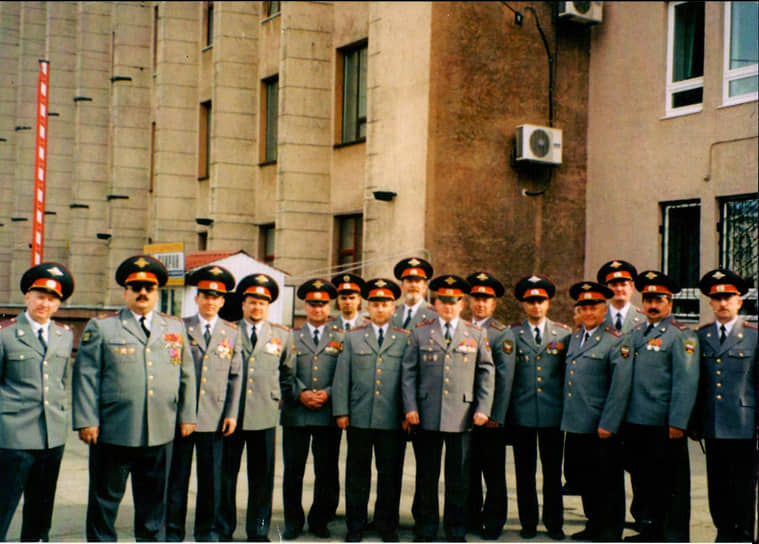 На фото: среди коллектива УВД Перми