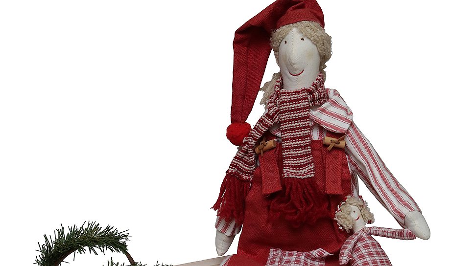 09 Кукла Тильда из текстиля AMSEL ГРАН, 1300 руб.
Сани из дерева и металла TERREX Handels ГРАН, 680 руб.