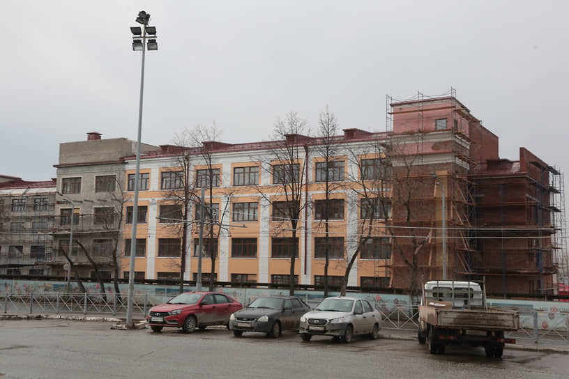 Модернизируется здание политехнического колледжа им. Славянова, построенное в 1930-е годы