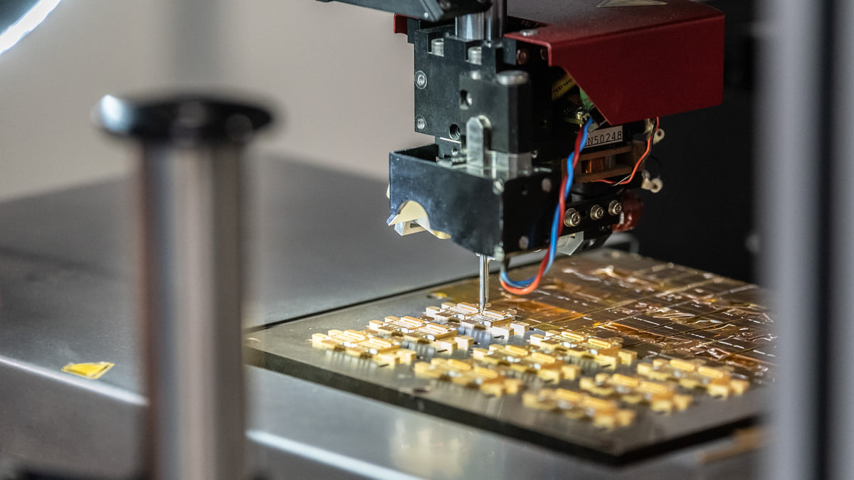 Его НИОКР — другим наука