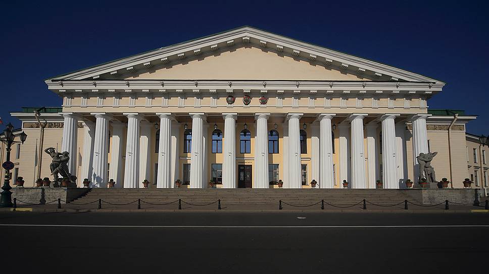 Вчера в Горном университете не нашлось места для журналистов, так как сотрудники посчитали, что присутствовать могут только те лица, которые имеют «непосредственное отношение» к существу рассматриваемых вопросов