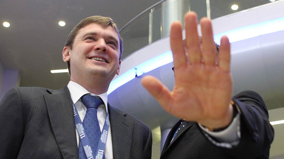 До выборов нового главы юридически президентом ЛОТПП остается Кирилл Поляков (слева)