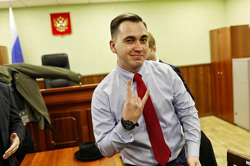 Лидер регионального штаба сторонников оппозиционера Алексея Навального Денис Михайлов во Фрунзенском районном суде
