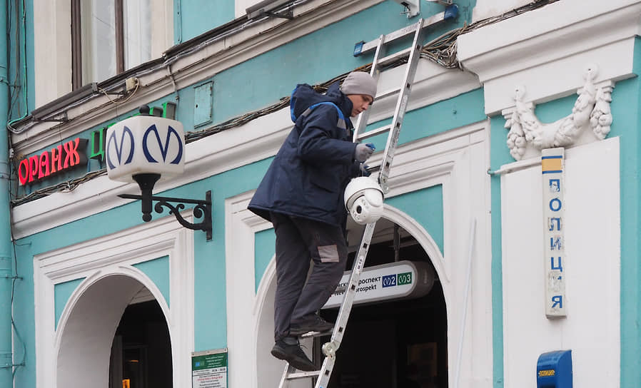 За шесть месяцев 2023 года Ростелеком установил на улицах города 4 тысячи новых камер