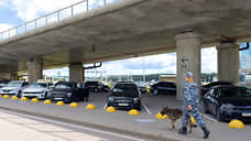 В Пулково терминалы по выдаче парковочных талонов заменят на новую систему