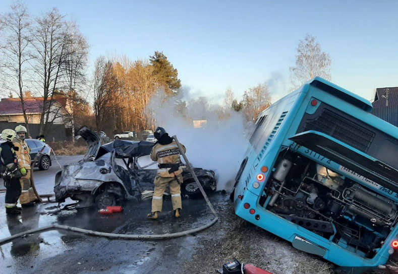 Последствия ДТП с автобусом в Ленобласти