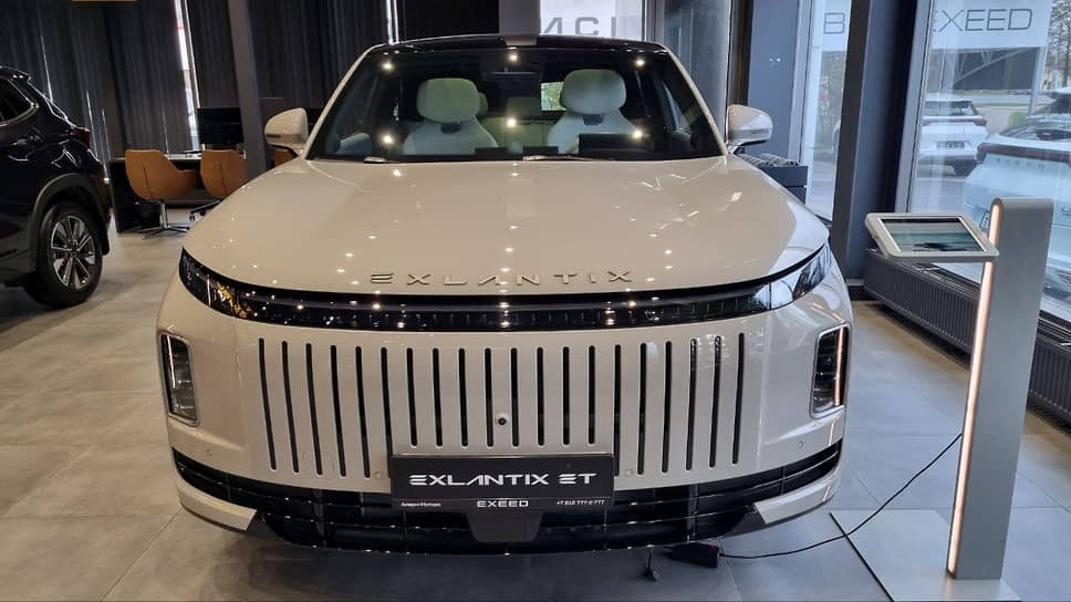 Новый гибридный кроссовер Exlantix — суббренд китайской марки Chery