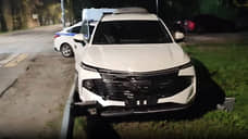 Пьяный рецидивист в Петербурге пытался уйти от погони на угнанном кроссовере