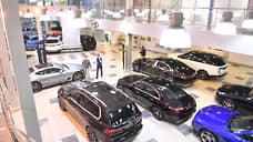 Объем продаж новых автомобилей в Петербурге в первом полугодии снизился на 27%