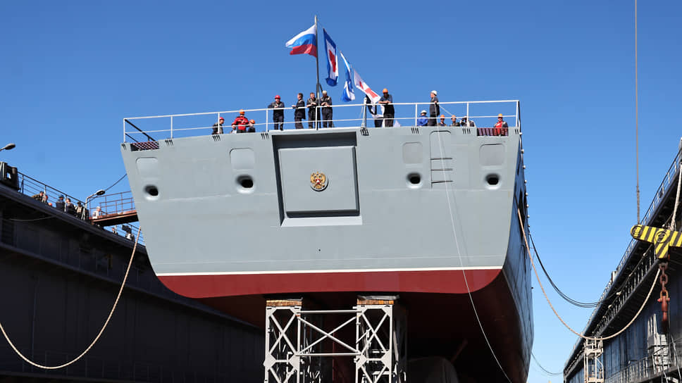 На «Северной верфи» в Петербурге спустили на воду фрегат «Адмирал Амелько»