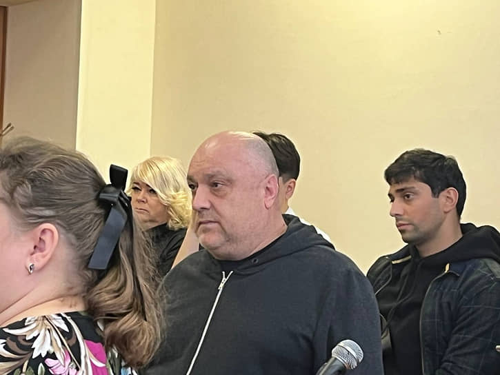 Водитель автобуса, снесший автобусную остановку на пересечении Ленинского проспекта и Варшавской улицы. Тогда погибла 77-летняя петербурженка.