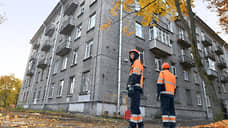 Жильцам расселенного дома рядом с «провалом» разрешили вернуться в квартиры