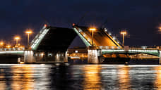 В центре Петербурга завершили постоянные разводки мостов на рукавах Невы