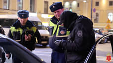 Полиция и ФСО проверили 250 автомобилей в ходе рейда в центре Петербурга
