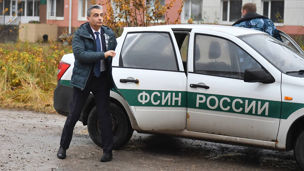 
Признанный иностранным агентом заместитель председателя партии «Яблоко» Лев Шлосберг
