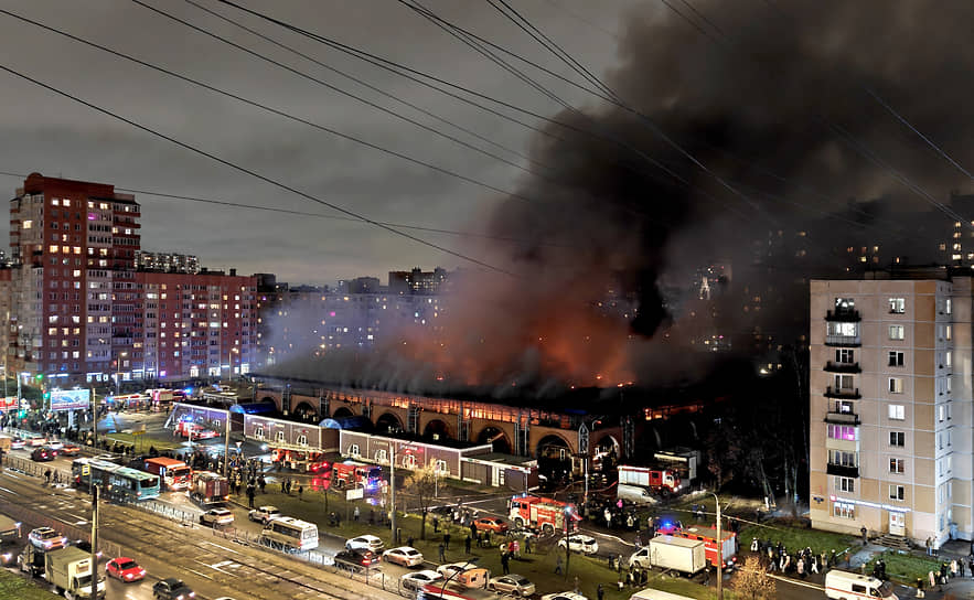 Последствия пожара на Правобережном рынке