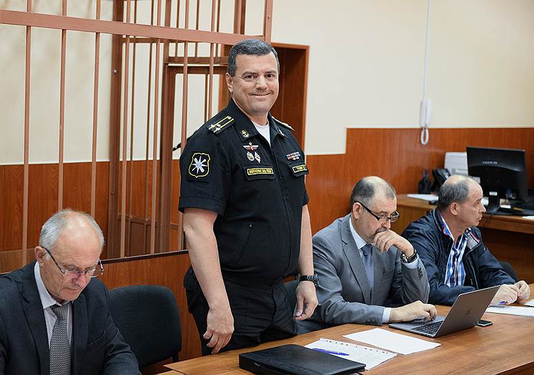 Июль 2018 г. Обвиняемый, начальник управления навигации и океанографии Минобороны капитан I ранга Сергей Травин во время заседания 224 Гарнизонного военного суда