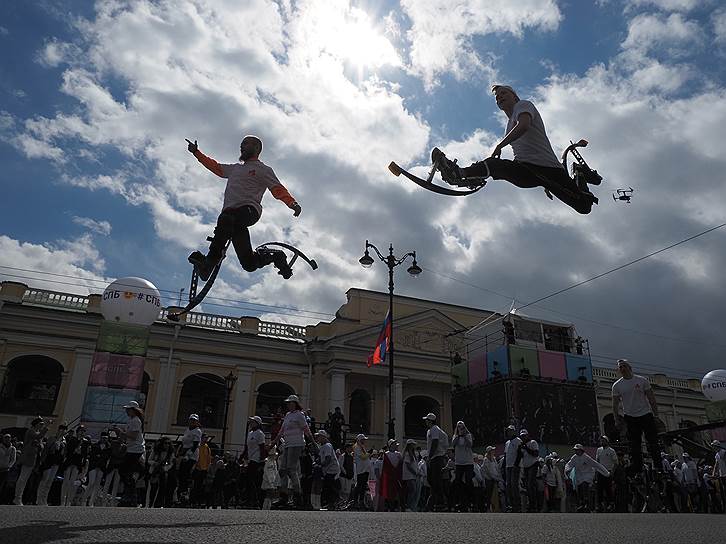 Празднование Дня города на Невском проспекте