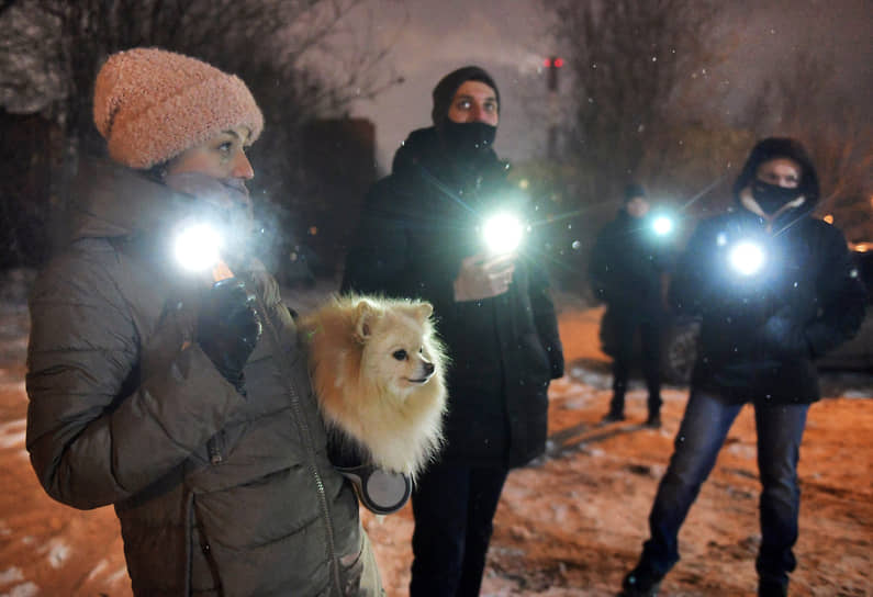 Протестная акция &quot;Любовь сильнее страха!&quot; в поддержку политика Алексея Навального