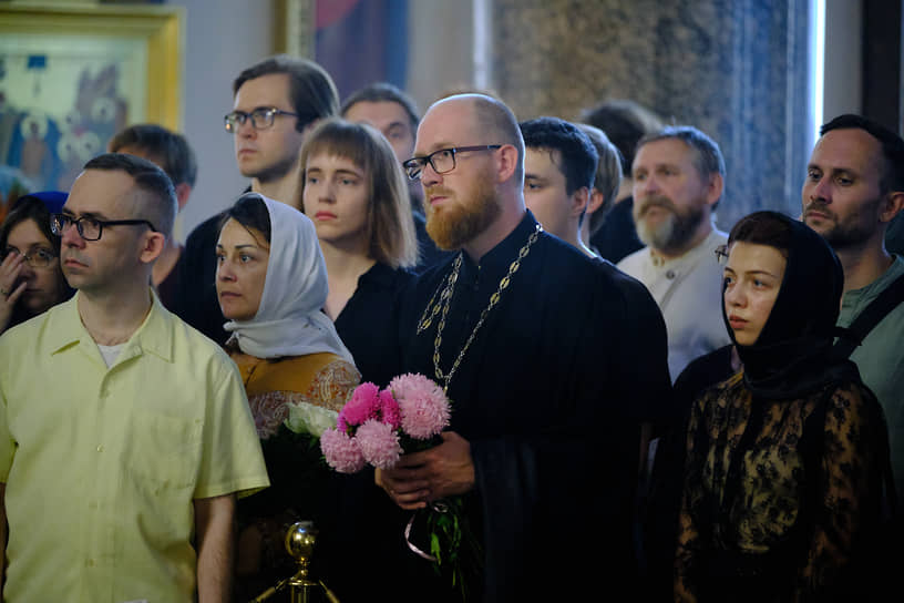 Панихида по Дарье Дугиной в Казанском соборе