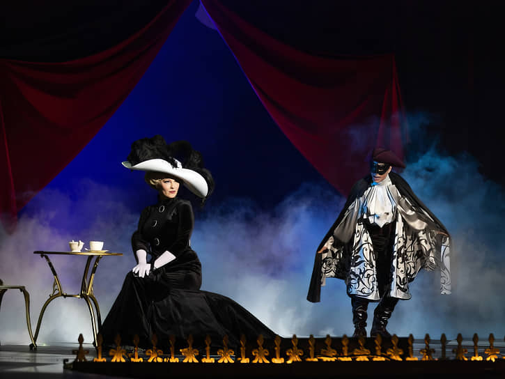 Сцена из оперетты Имре Кальмана «Принцесса цирка»