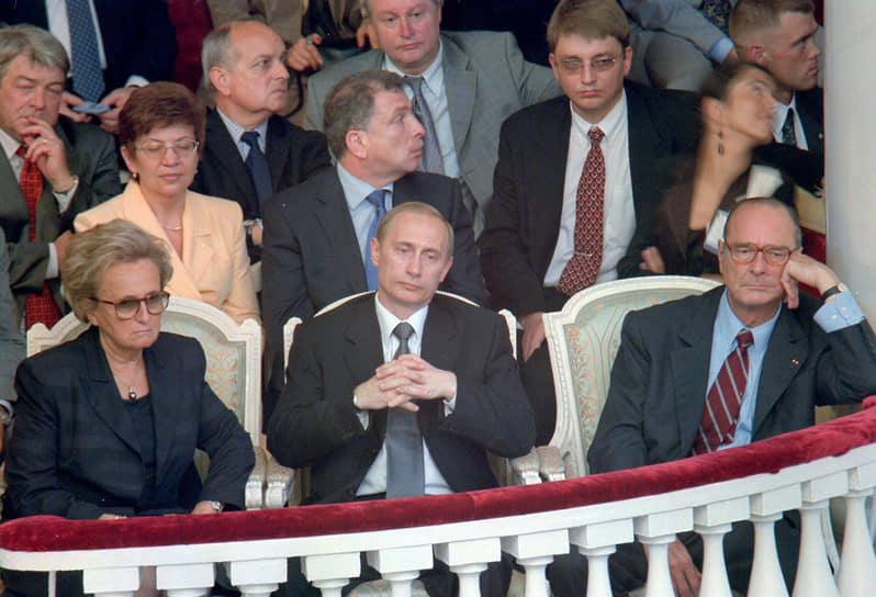 Президент Франции Жак Ширак с женой и президент России Владимир Путин на концерте в государственной Академической филармонии им. Д.Д. Шостаковича