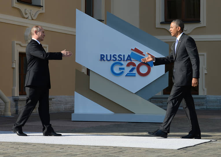 Саммит лидеров стран участниц G20. Президент России Владимир Путин и президент США Барак Обама во время встречи у Константиновского дворца в Стрельне
