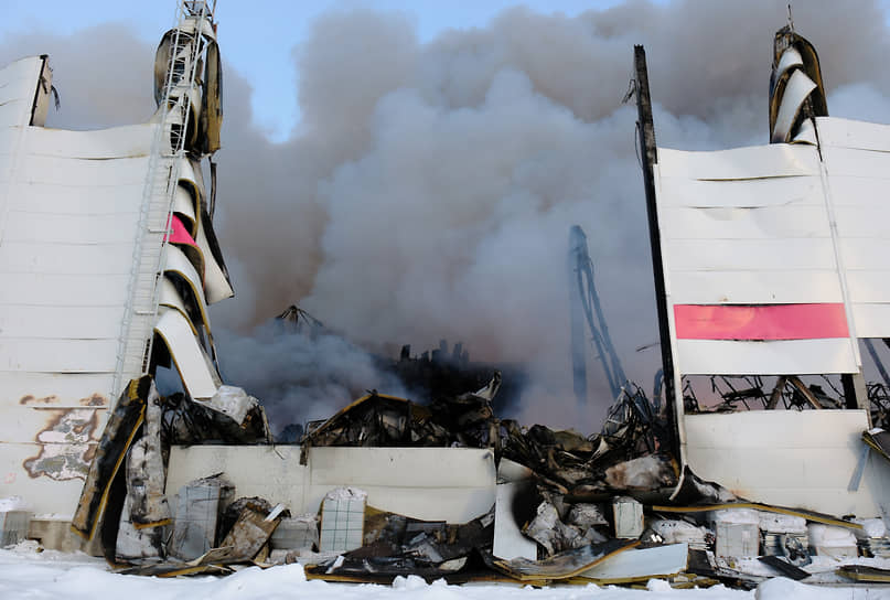 В связи с пожаром поставки, которые должны были прийти в Шушары, были перенаправлены на другие склады маркетплейса