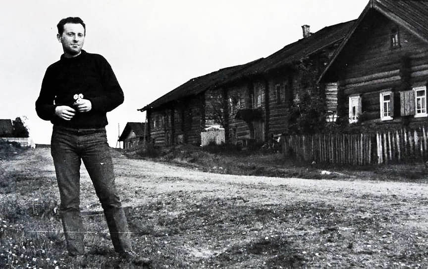 1964 г. Иосиф Бродский в деревне Норинская (Норенская) Архангельской области в ссылке