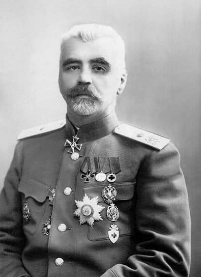 1910-е гг. Генрих Иванович Тернер (1858–1941) – профессор Императорской Военно-медицинской академии, заведующий кафедрой ортопедии, заведующий всеми станциями первой помощи в Петербурге  в 1900-х