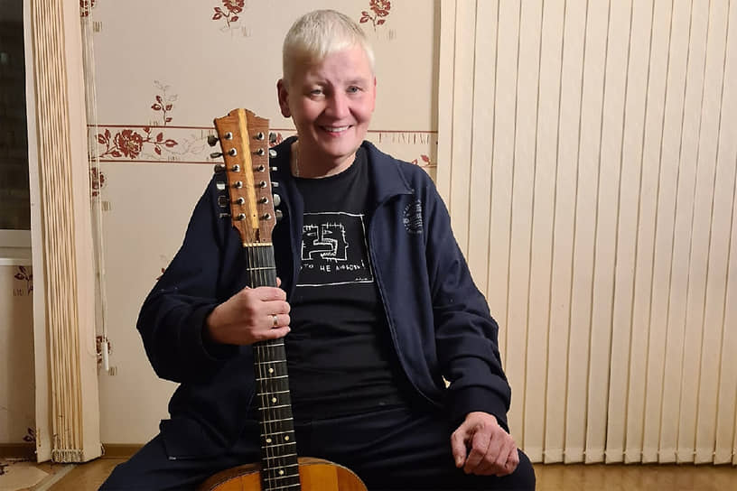 Суд оштрафовал легендарного участника Ленинградского рок-клуба Алексея Вишню за песни, которые были написаны более 30 лет назад