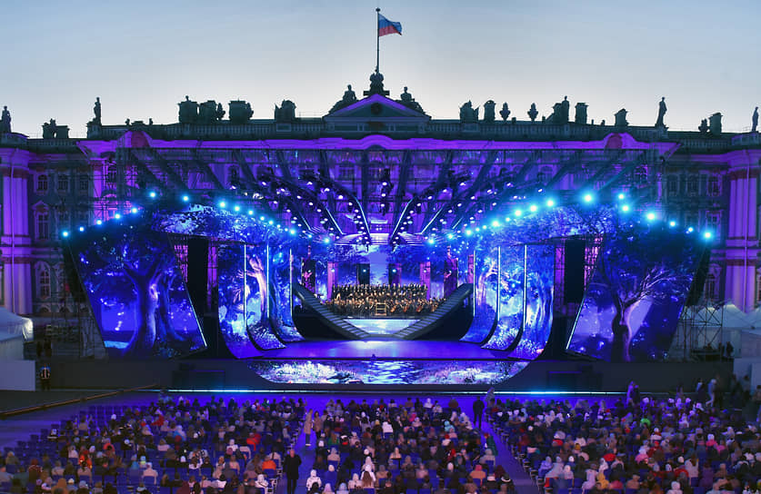 Концерт «Классика на Дворцовой — 2023» в честь 320 годовщины Санкт-Петербурга
