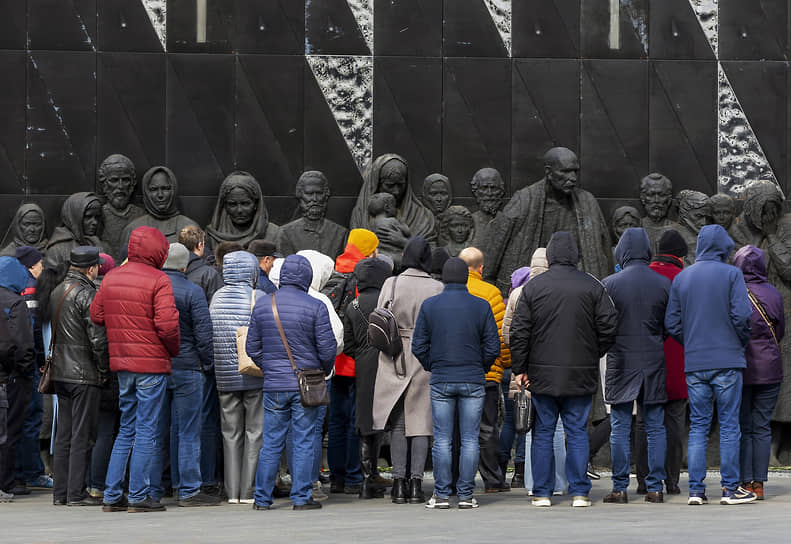 Мемориал мирным жителям СССР — жертвам нацистского геноцида в годы Великой Отечественной войны в Ленинградской области