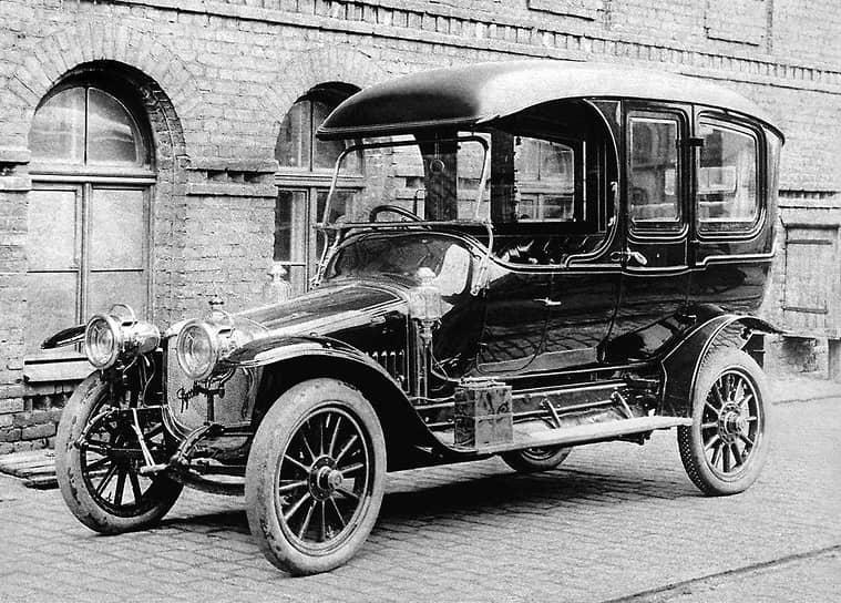 1910-е годы. Автомобиль «Руссо-Балт» тип С-24/40