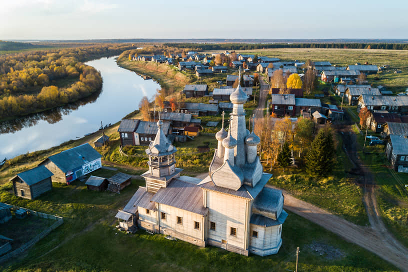 Деревня Кимжа на берегу реки Кимжи