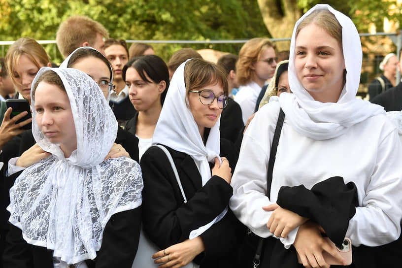 Перед началом Крестного хода