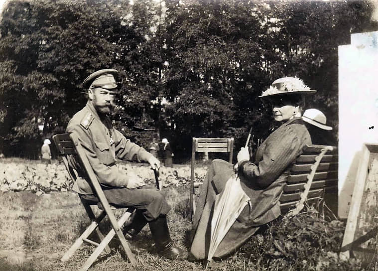 Лето 1917 года. Николай Романов и Александра Федоровна под арестом в Царском селе