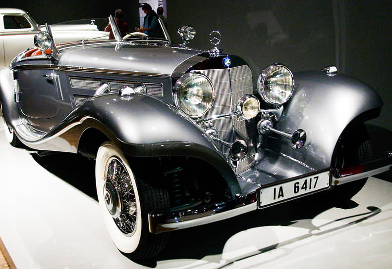 Автомобиль Mercedes-Benz 540К