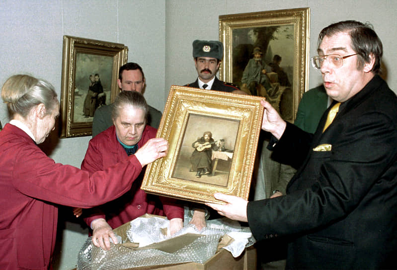 Оба произведения Василия Перова были переданы в ГРМ год спустя в целости и сохранности
