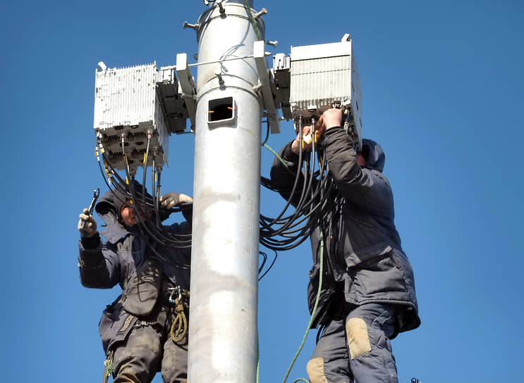 В обвинительном заключении говорится, что в сентябре и октябре 2023 года фигурант совершил поджоги трех сотовых вышек в Петербурге и Ленобласти