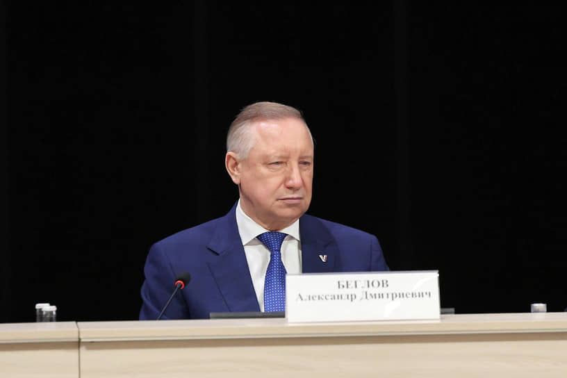 Губернатор Петербурга Александр Беглов на совещании