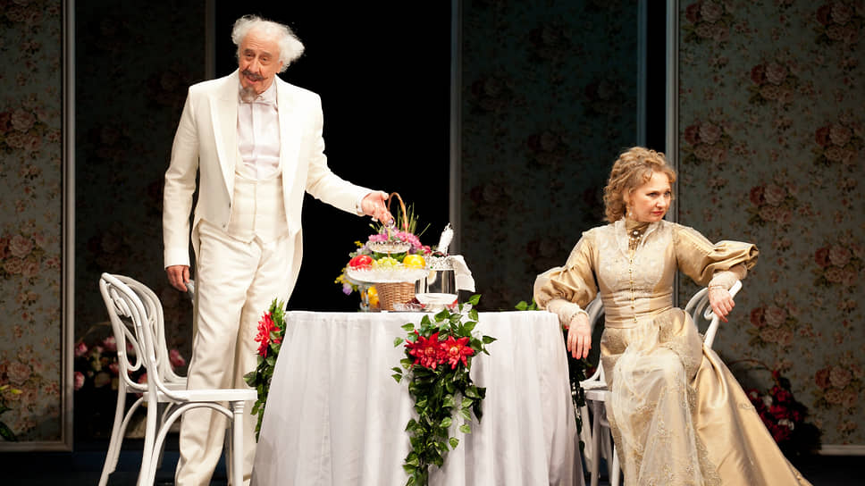 Спектакль «Без вины виноватые»