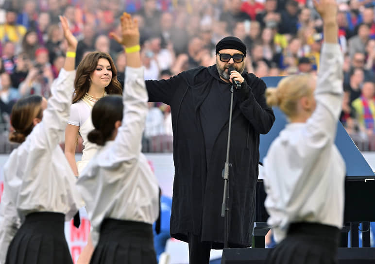 Певец, композитор, музыкальный продюсер Максим Фадеев