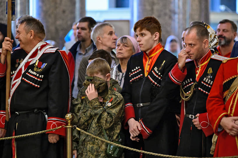 Божественная литургия в Казанском кафедральном соборе