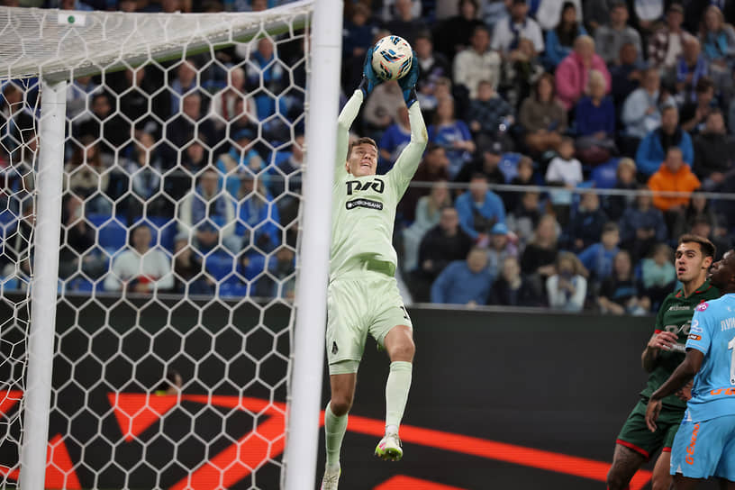 Матч между командами «Зенит» (Санкт-Петербург) - «Локомотив» (Москва) 