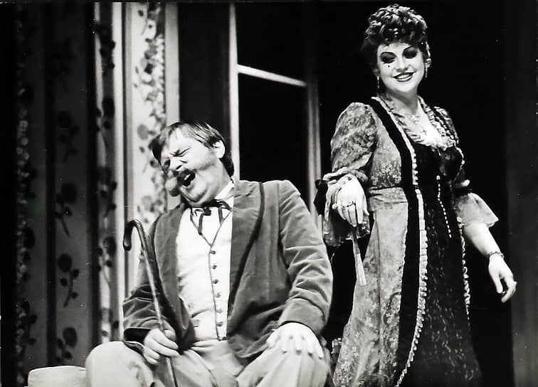 В постановке по Н. А. Островскому «На всякого мудреца довольно простоты» актриса исполнила роль Мамаевой
