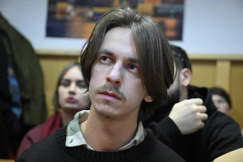 Александр Орлов не считает концерт преступлением, а уличные музыканты являются в своем роде фишкой Петербурга