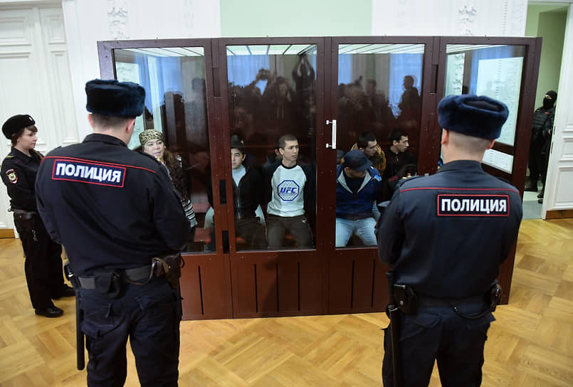 Оглашение приговора  организаторам террористического акта на станции метро «Технологический институт»