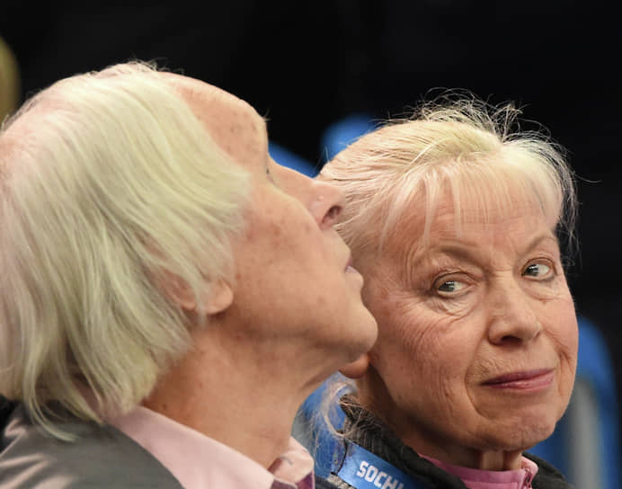 В Россию супруги приезжали еще три раза. В марте 2005 года пара в роли почетных гостей посетила чемпионат мира по фигурному катанию в Москве. Летом 2007-го Белоусова и Протопопов участвовали в шоу в честь 60-летнего юбилея тренера Татьяны Тарасовой. Спортсмены вышли на московский лед спустя 28 лет: ледовый дворец на Ходынском поле стоя приветствовал легендарных фигуристов. Последний раз Людмила и Олег прилетали в Россию в 2014 году на Олимпийские игры в Сочи 
